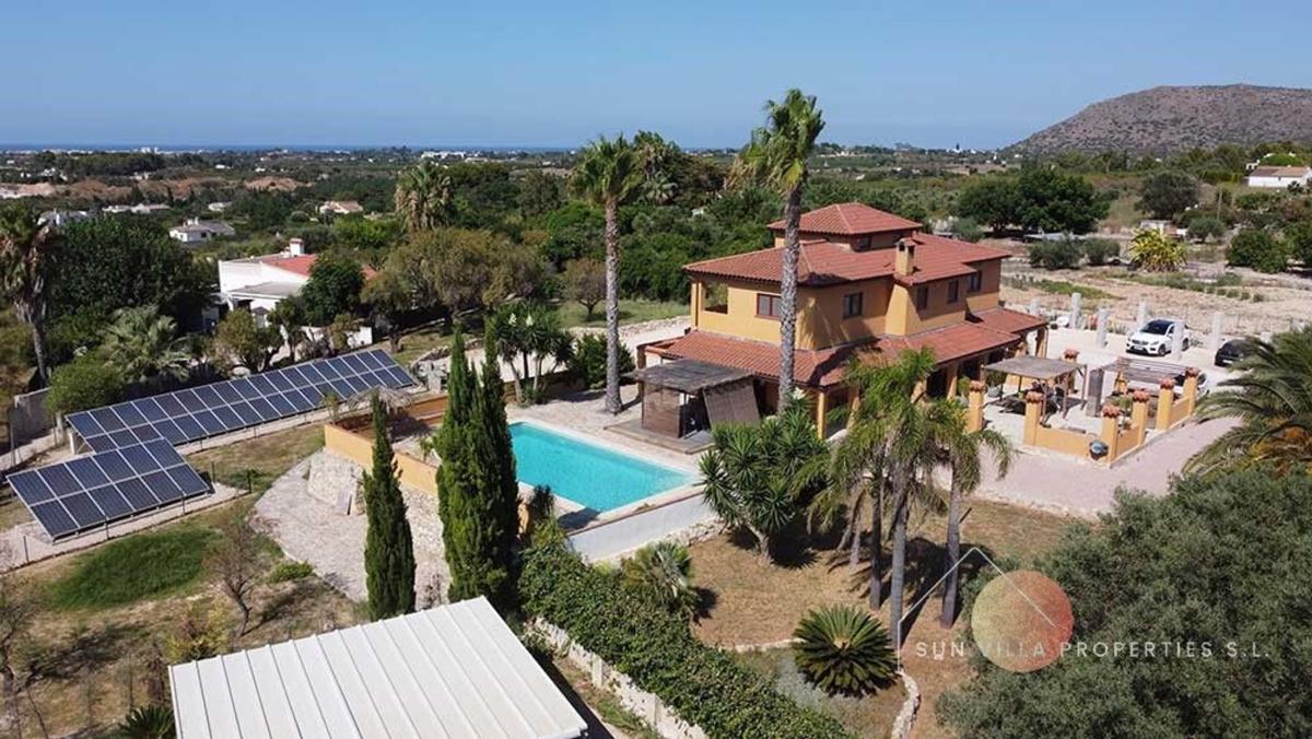 Properties for sale and rent in Spain photo 4