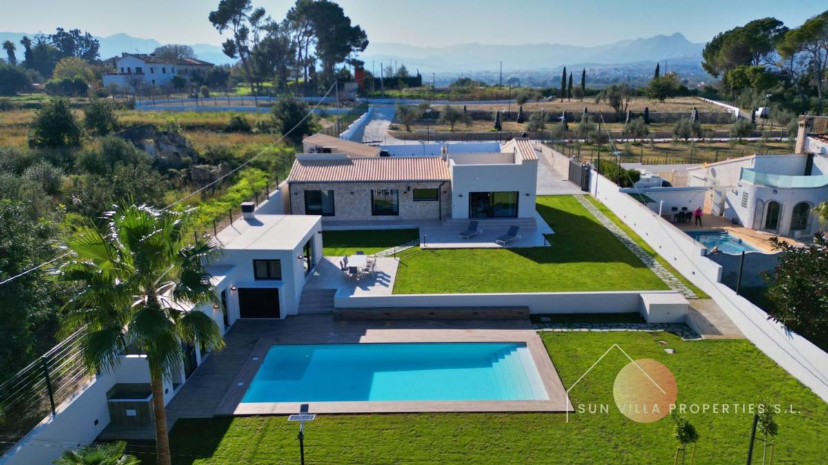 Properties for sale and rent in Spain photo 2