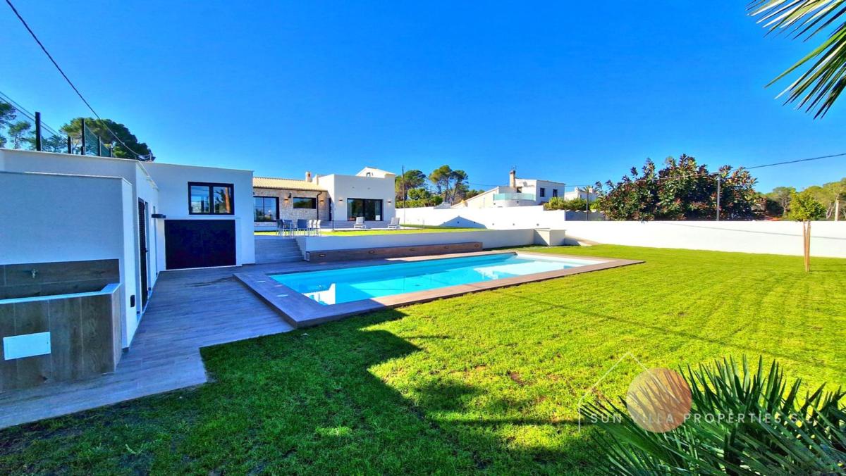 Properties for sale and rent in Spain photo 5