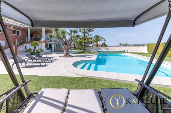 Casa o chalet independiente en Calle Hawaii, 11 a, Petrer photo 4