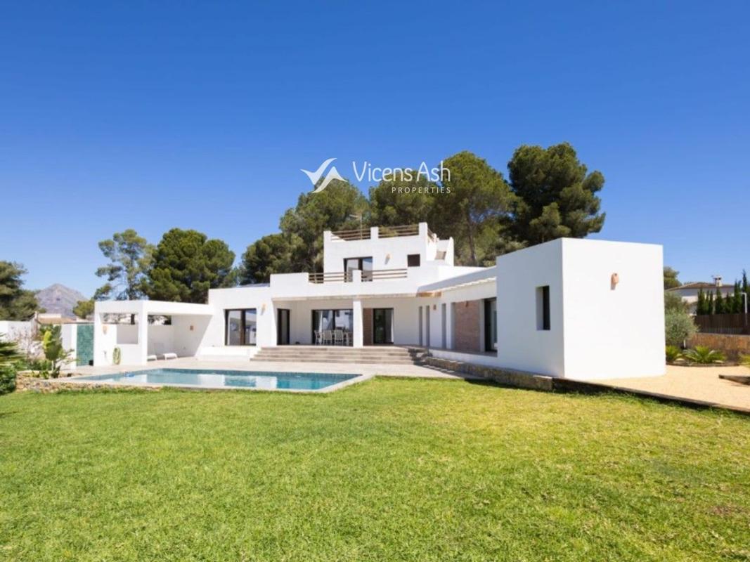 Sprzedaż niezależnego domku jednorodzinnego w Casa o chalet en Calle D'Aguila, Cala Blanca, Jávea/Xàbia, Jávea/Xàbia photo 1
