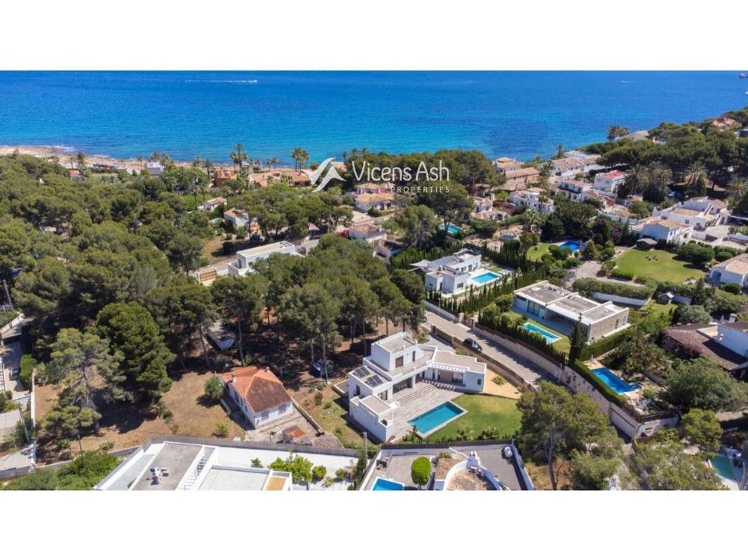 Sprzedaż niezależnego domku jednorodzinnego w Casa o chalet en Calle D'Aguila, Cala Blanca, Jávea/Xàbia, Jávea/Xàbia photo 3