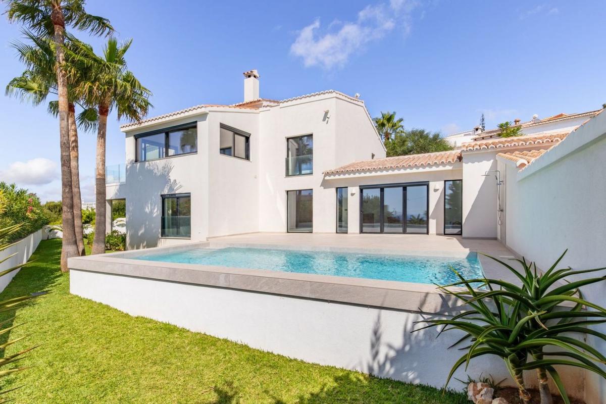 Properties for sale and rent in Spain photo 2