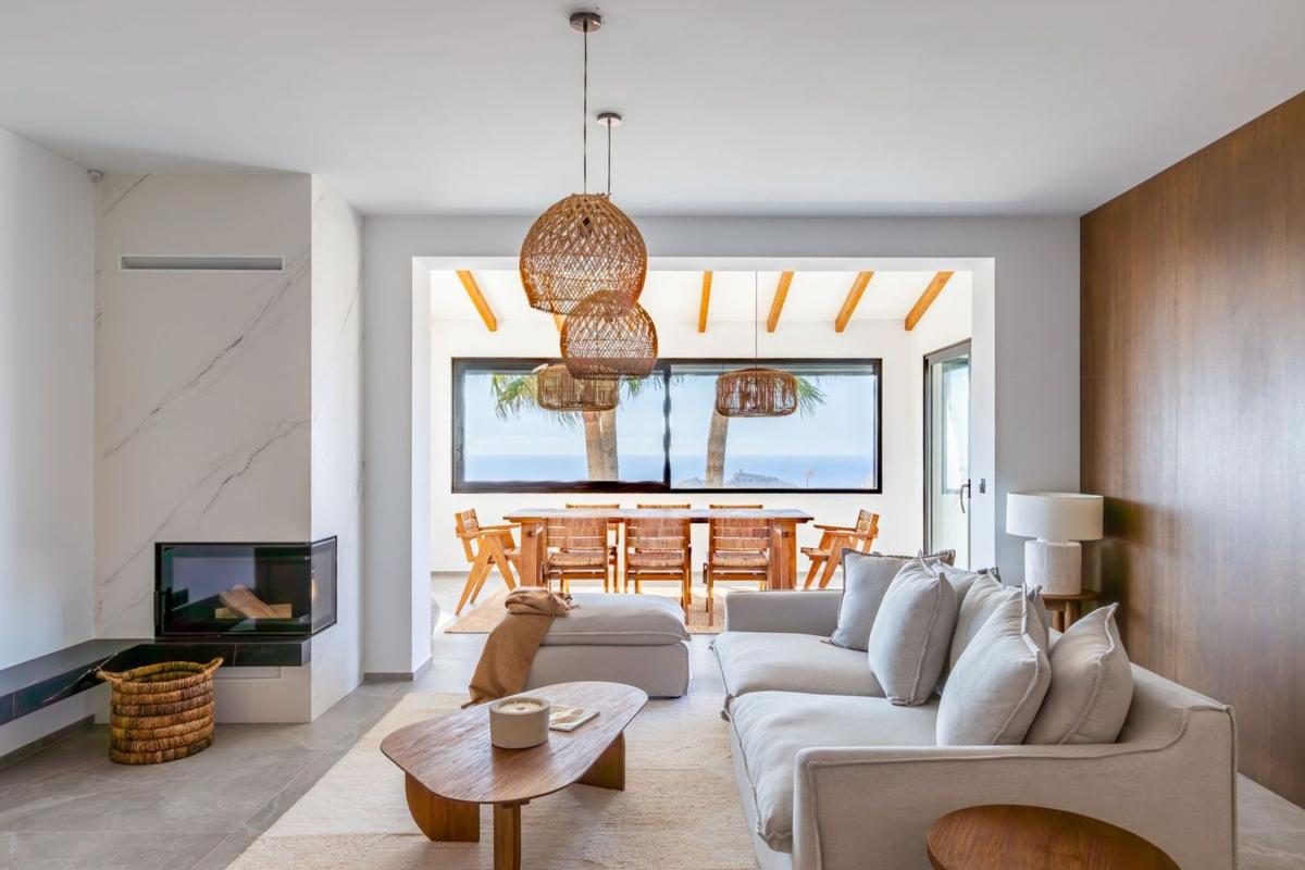 Properties for sale and rent in Spain photo 5