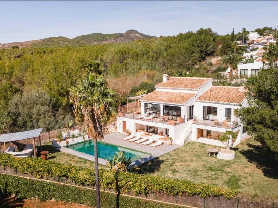 Propiedades en venta y alquiler en España photo 2
