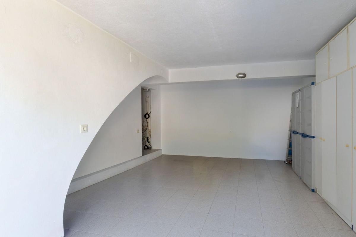 Properties for sale and rent in Spain photo 5