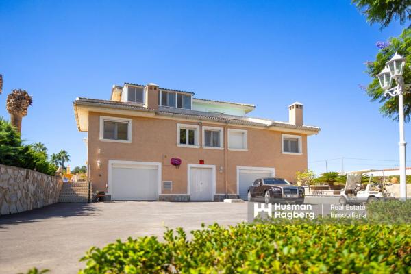 Chalet independiente en venta en Casa o chalet en Lugar 3, Centro, San Miguel de Salinas, San Miguel de Salinas
 photo 4