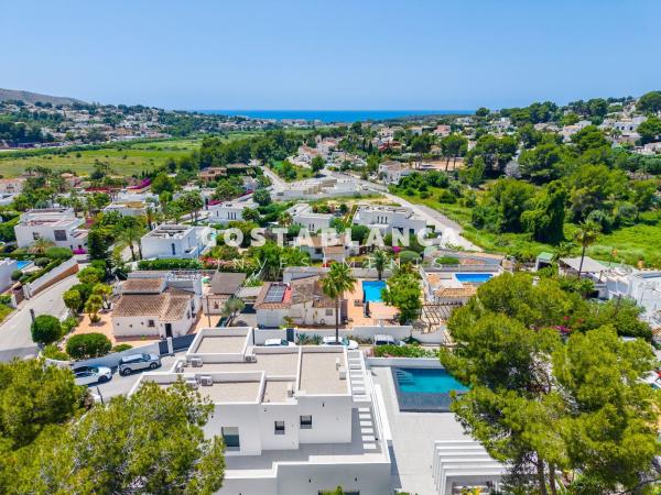 Chalet wolnostojący na sprzedaż w  Casa o chalet en Calle Jaén, Benimeit-Tabaira, Moraira, Moraira photo 3