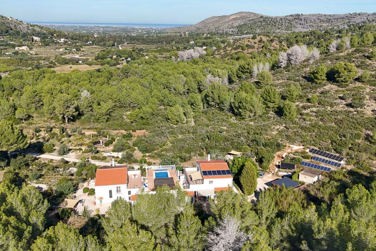 Properties for sale and rent in Spain photo 4