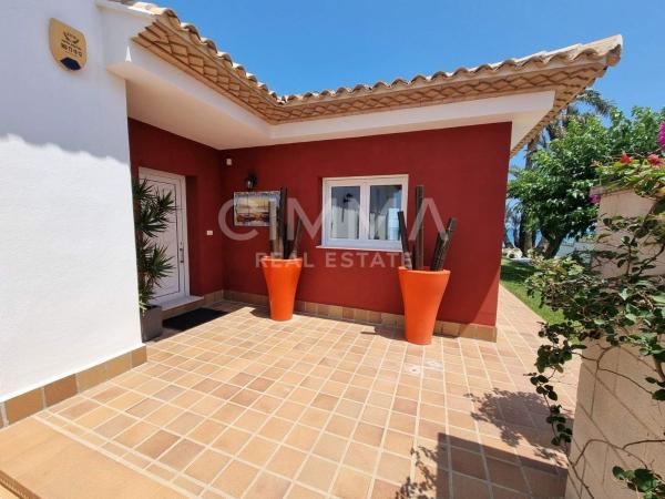 Casa o chalet independiente en Les Bassetes-El Marjal, Denia photo 4
