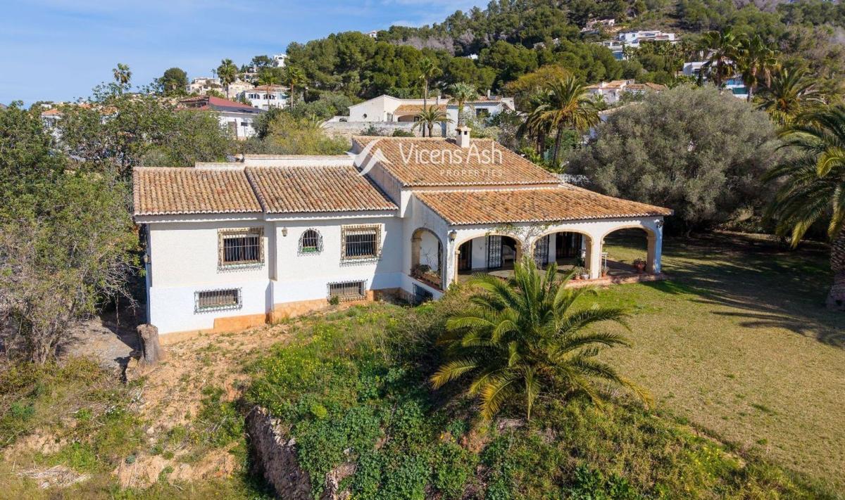 Propiedades en venta y alquiler en España photo 1
