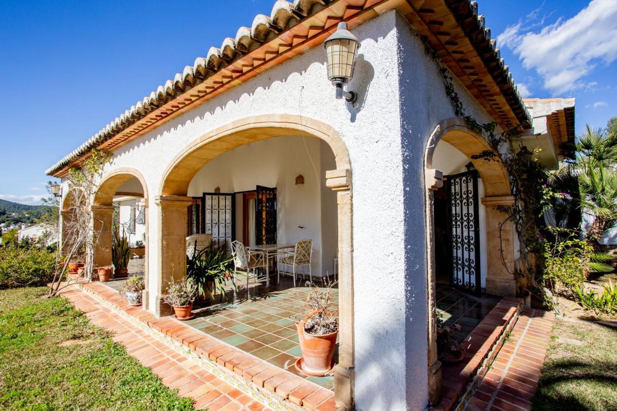 Propiedades en venta y alquiler en España photo 2