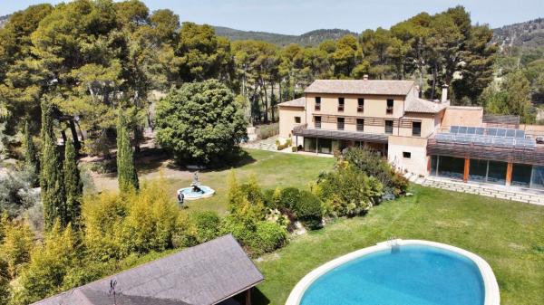 Casa o chalet independiente en Barri Batoi - Sargento - Baradello, Alcoy / Alcoi thumbnail 2