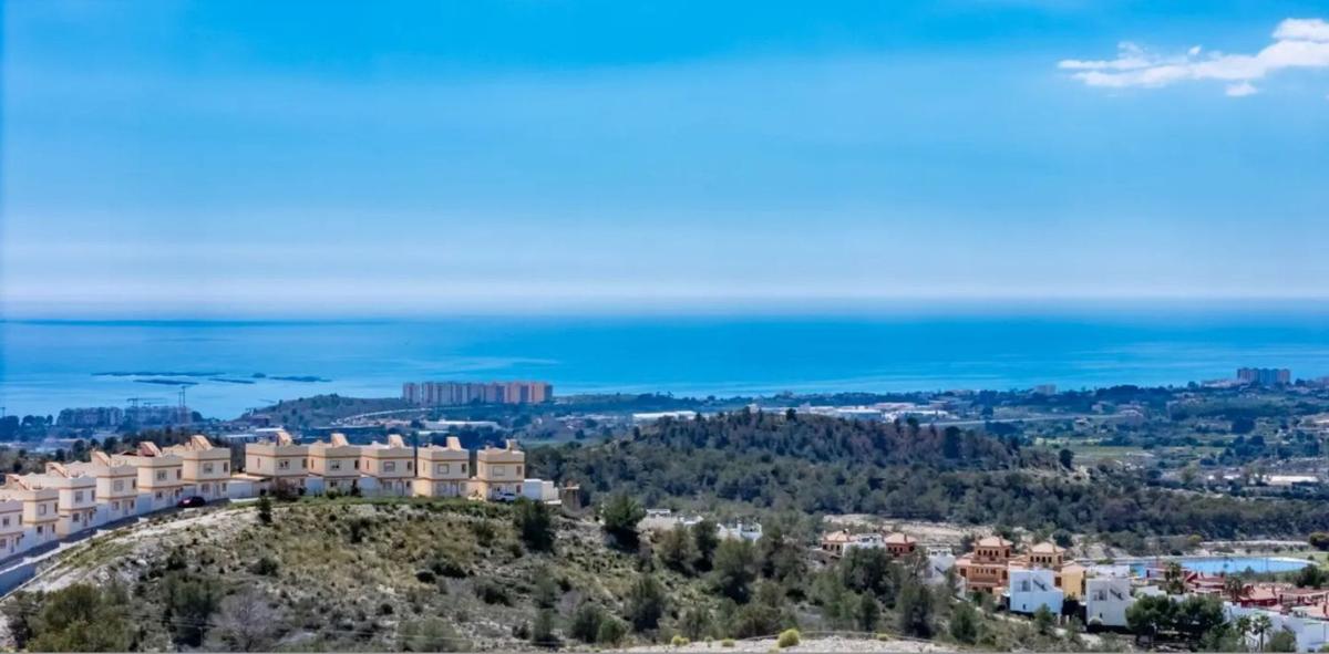 Properties for sale and rent in Spain photo 1