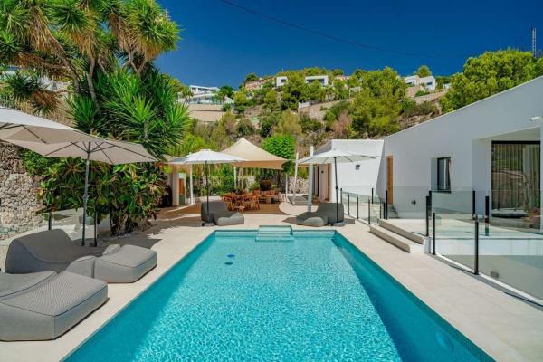 Casa o chalet independiente en Calle del Llorer, La Fustera, Benissa thumbnail 2