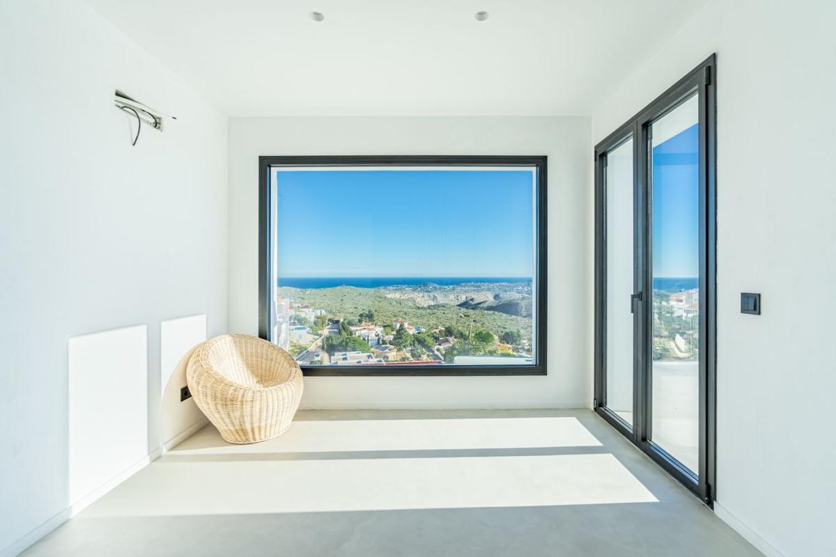 Properties for sale and rent in Spain photo 5