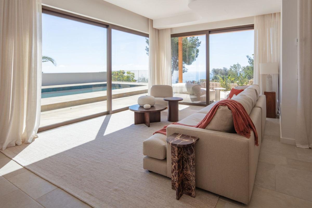 Properties for sale and rent in Spain photo 5