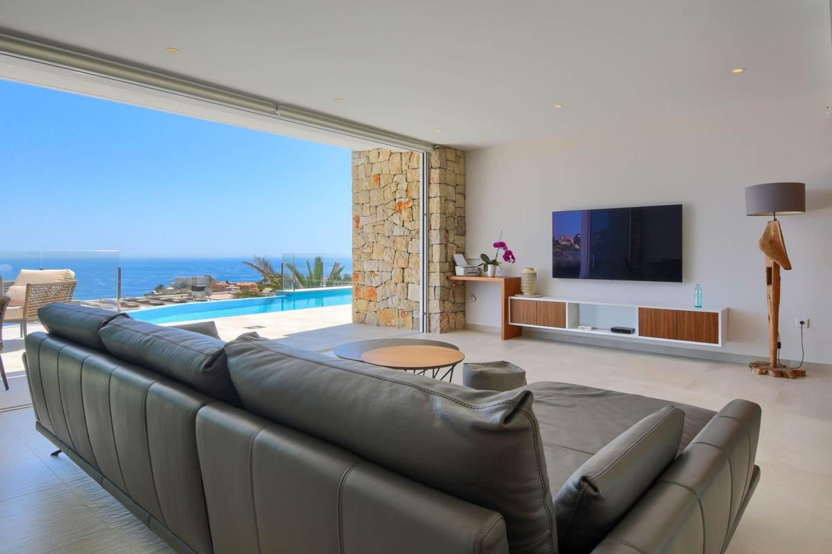 Properties for sale and rent in Spain photo 1