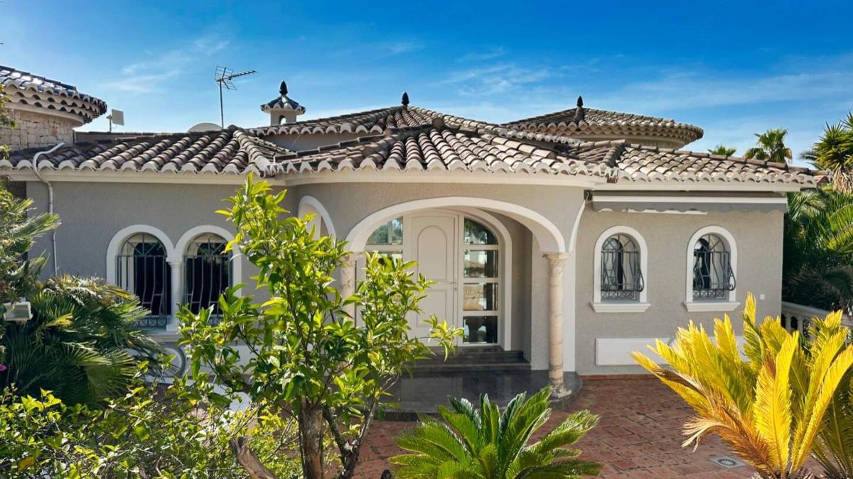 Propiedades en venta y alquiler en España photo 1