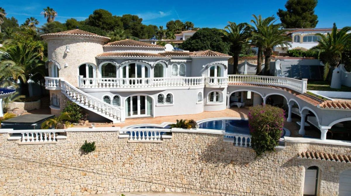 Propiedades en venta y alquiler en España photo 2