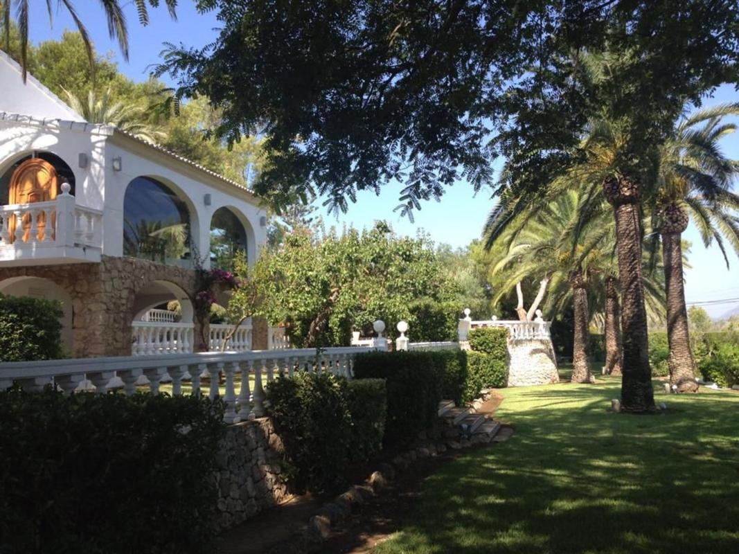 Properties for sale and rent in Spain photo 1