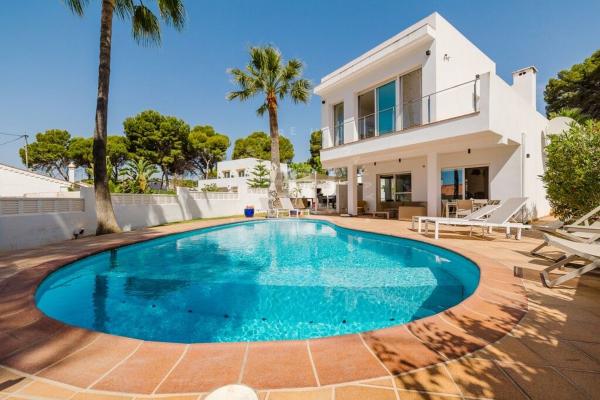 Casa o chalet independiente en Calle Coll de Rates, Pinar de Advocat-Cometa, Moraira photo 1