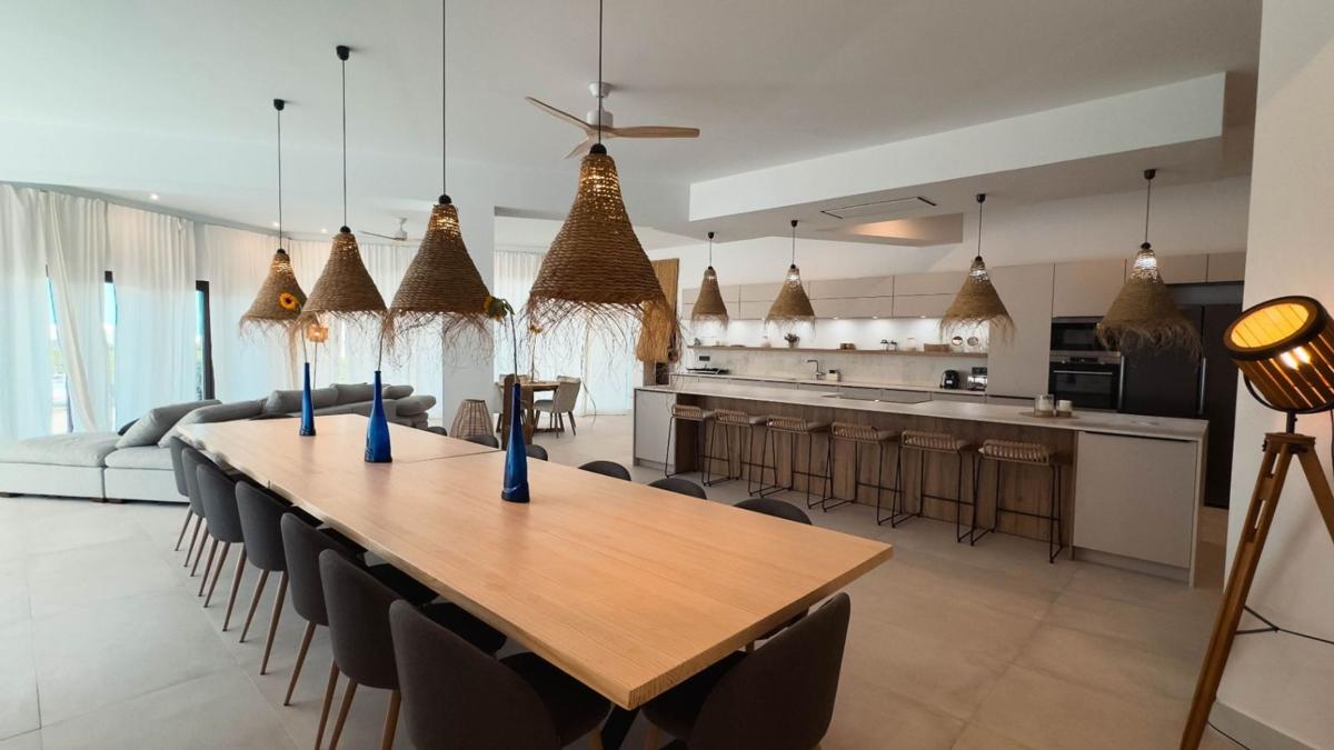Properties for sale and rent in Spain photo 1