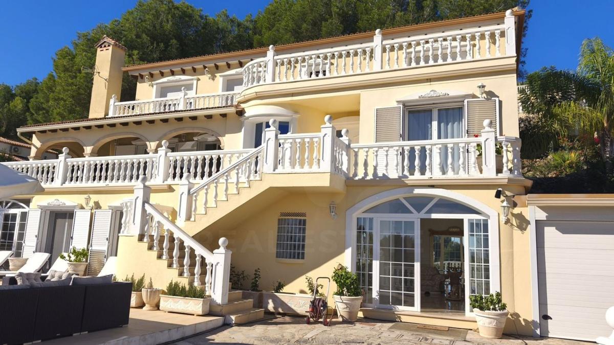 Продажа отдельного шале в Casa o chalet en La Sella, Pedreguer, Педрегер photo 1