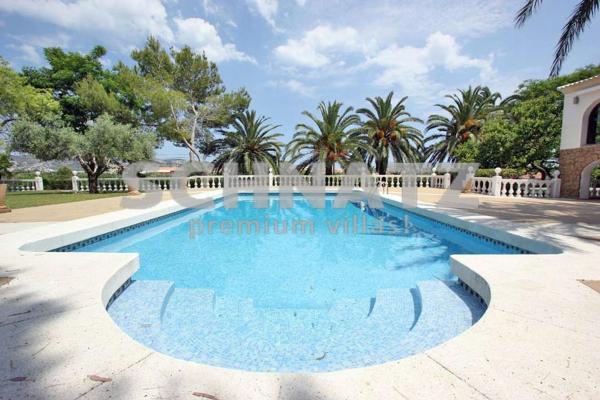 Chalet independiente en venta en Casa o chalet en Centro Ciudad, Jávea/Xàbia, Jávea/Xàbia
photo 1