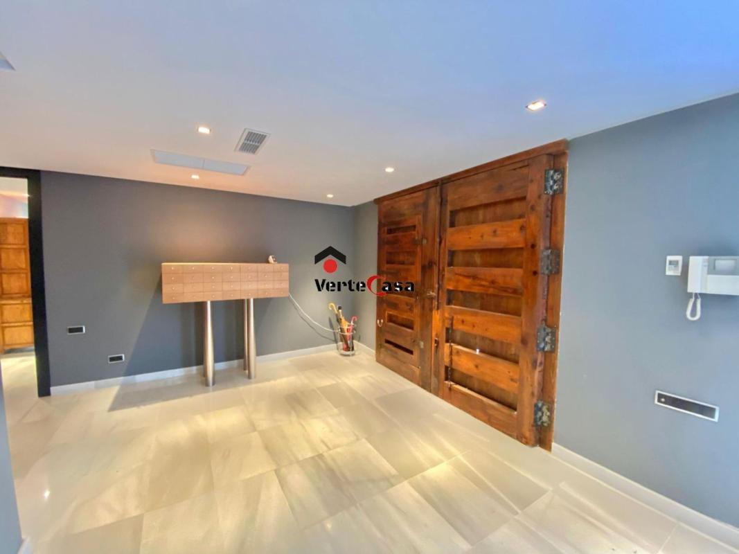 Properties for sale and rent in Spain photo 3