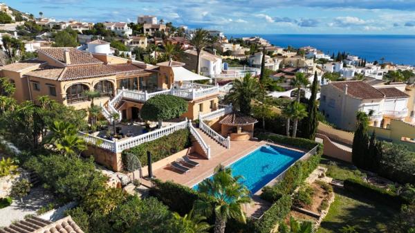 Independent chalet for sale in Casa o chalet en Zona Kalmias, 116, Cumbre del Sol, Benitachell, Benitachell
thumbnail 3