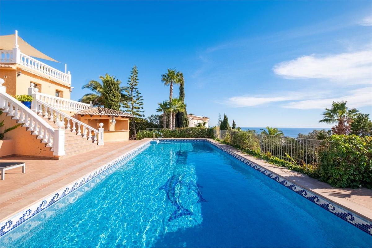 Properties for sale and rent in Spain photo 3