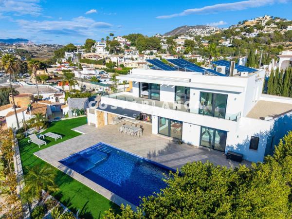 Частный шале на продаже в Casa o chalet en Calle Mar de Creta, El Portet-Pla del Mar, Moraira, Морайра thumbnail 3