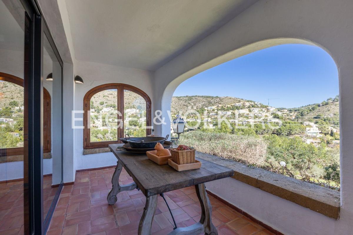 Properties for sale and rent in Spain photo 5
