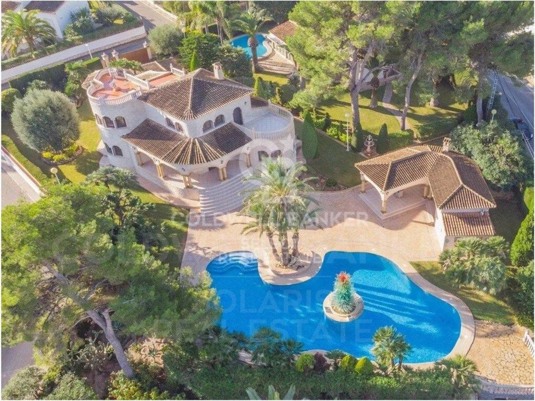 Properties for sale and rent in Spain photo 1