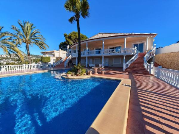 Частный шале на продаже в Casa o chalet en Moravit-Cap Blanc, Moraira, Морайра thumbnail 2