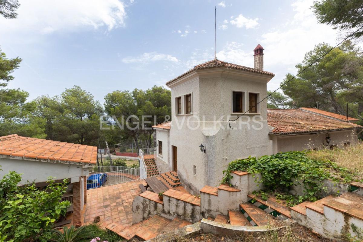 Недвижимость на продажу и в аренду в Испании photo 5