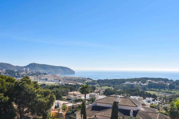 Casa o chalet independiente en Calle Enebro, Pinar de Advocat-Cometa, Moraira thumbnail 2