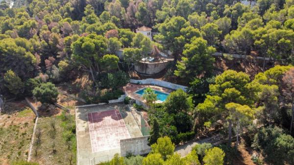 Chalet wolnostojący na sprzedaż w Casa o chalet en Les Rotes/Las Rotas, Denia, Dénia photo 1
