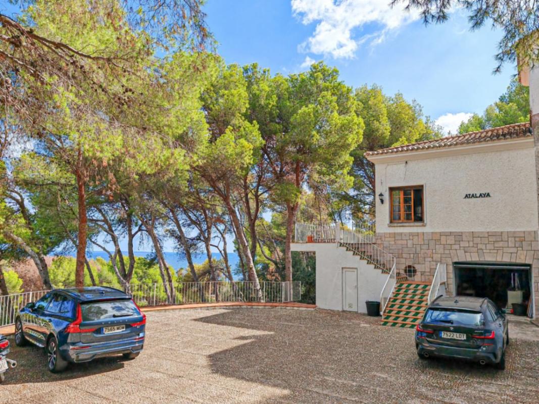 Sprzedaż niezależnego domku jednorodzinnego w Casa o chalet en Les Rotes/Las Rotas, Denia, Dénia photo 2