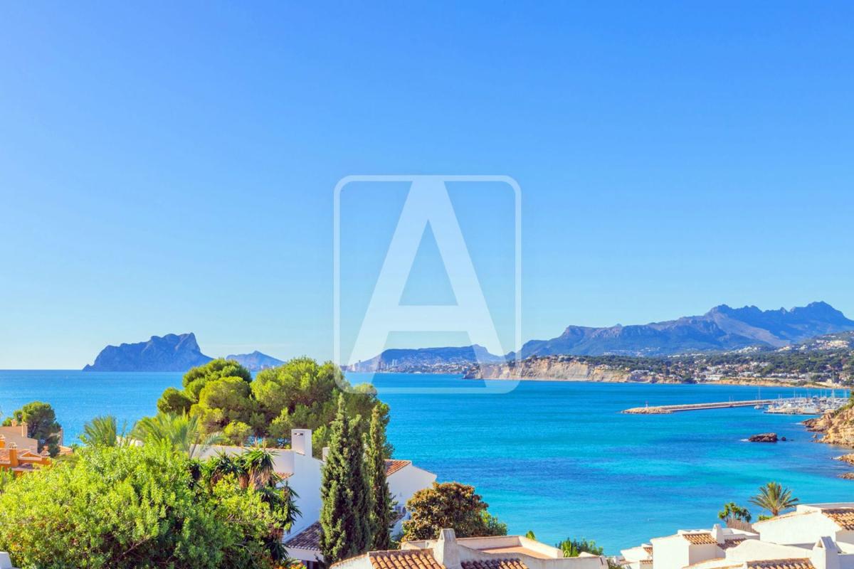 Properties for sale and rent in Spain photo 2