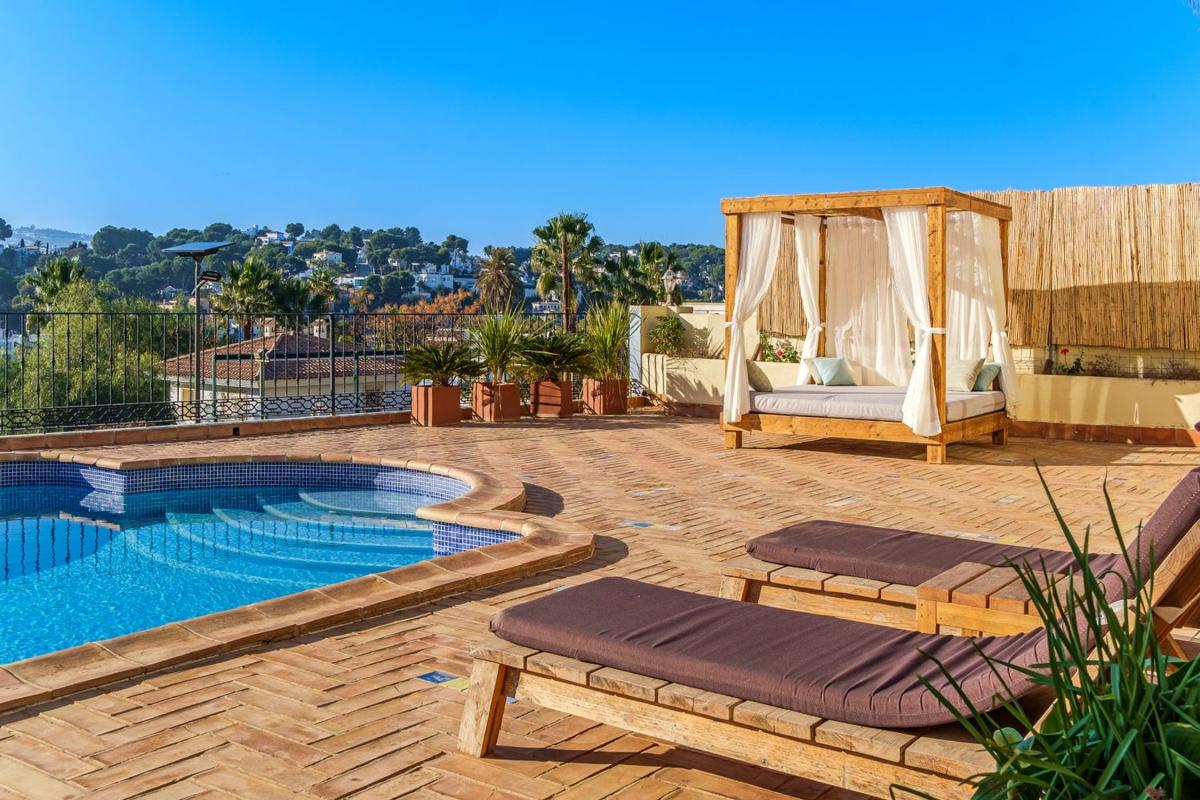 Properties for sale and rent in Spain photo 5