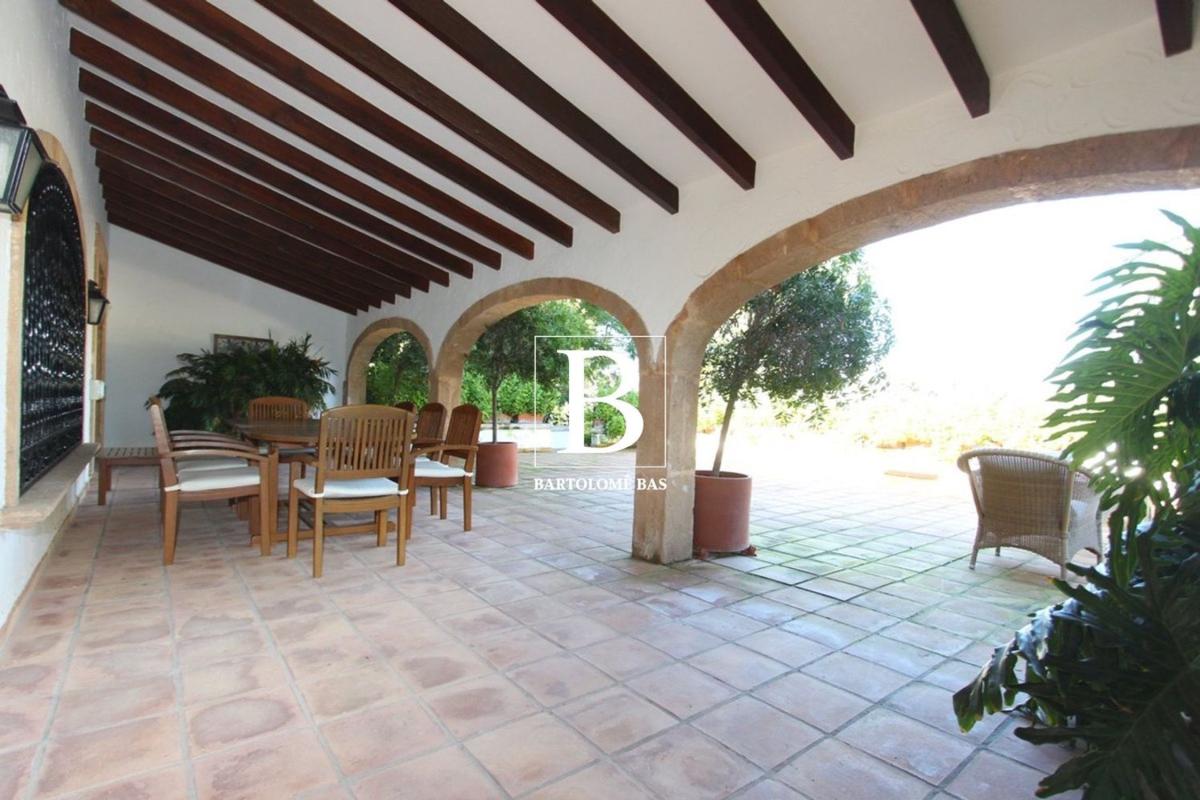 Properties for sale and rent in Spain photo 5
