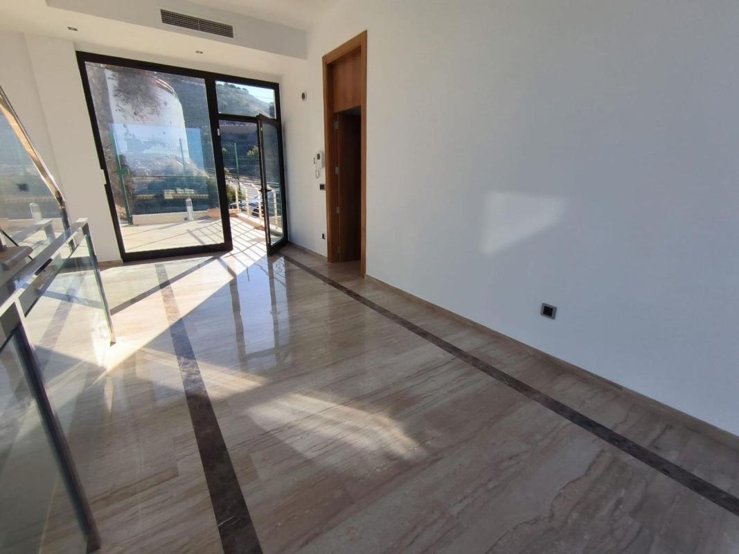 Properties for sale and rent in Spain photo 5