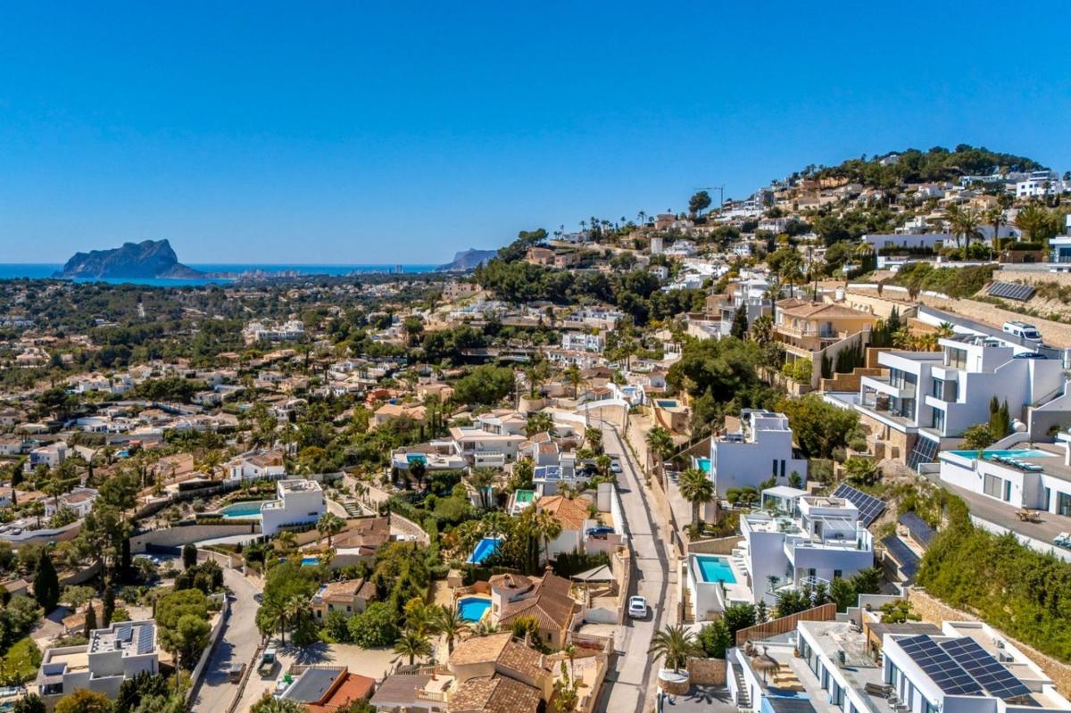 Properties for sale and rent in Spain photo 5