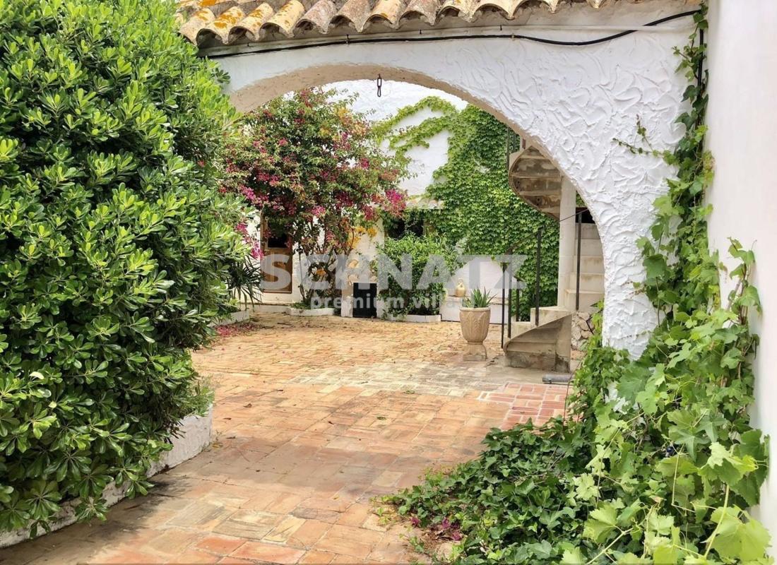 Sprzedaż działki rolnej w Finca rústica en Centro Urbano, Denia , Dénia photo 4