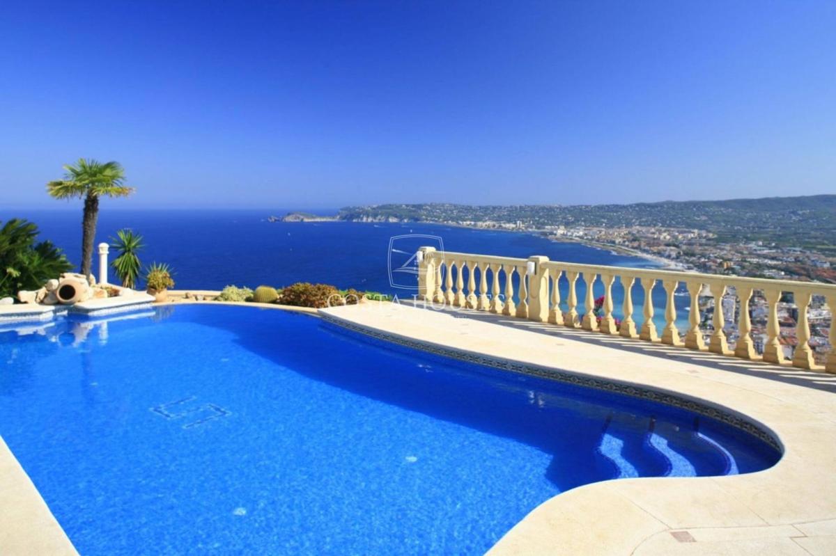 Properties for sale and rent in Spain photo 1