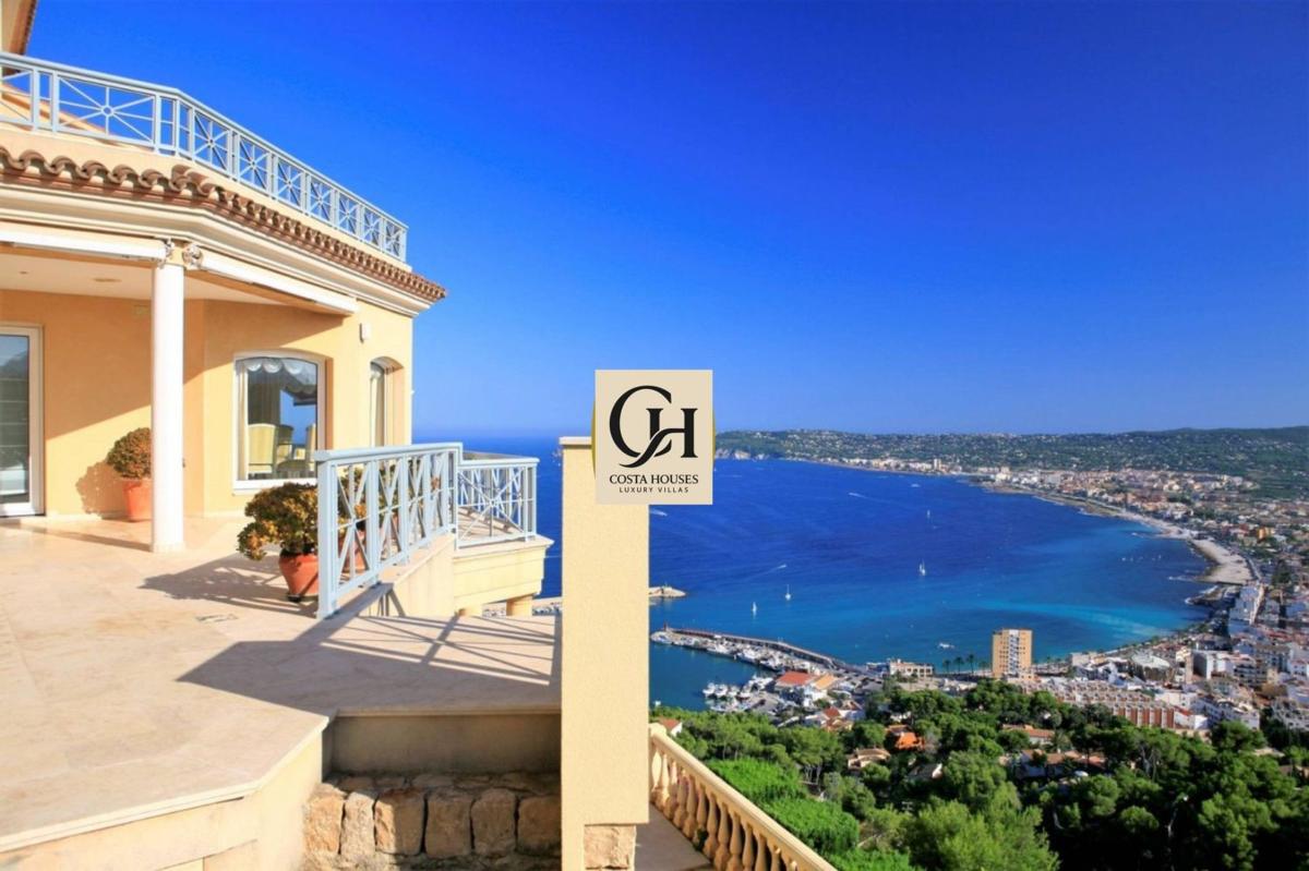 Properties for sale and rent in Spain photo 2