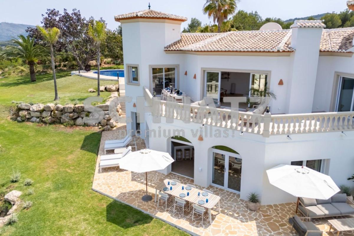 Продажа отдельного шале в Casa o chalet en Centro Ciudad, Jávea/Xàbia, Хавья/Хабия photo 3