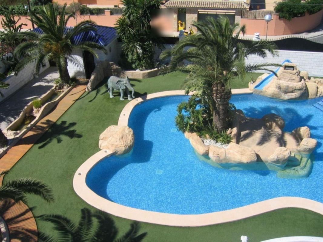 Properties for sale and rent in Spain photo 3